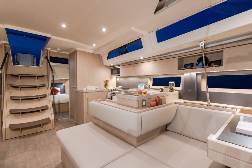 Oceanis 51.1 - Boatscribe.com