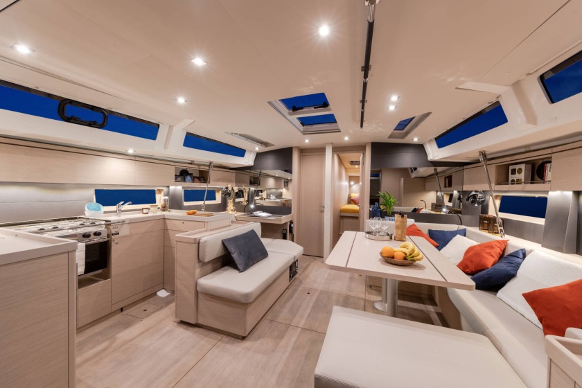 Oceanis 51.1 - Boatscribe.com