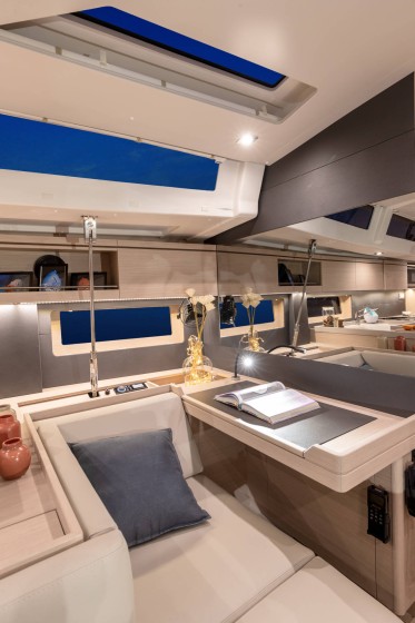 Oceanis 51.1 - Boatscribe.com