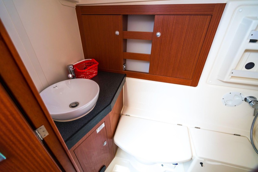 Hanse 385 - Boatscribe.com