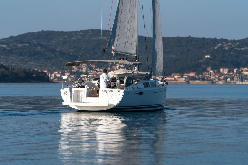 Hanse 385 - Boatscribe.com