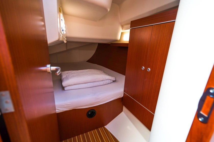Hanse 385 - Boatscribe.com