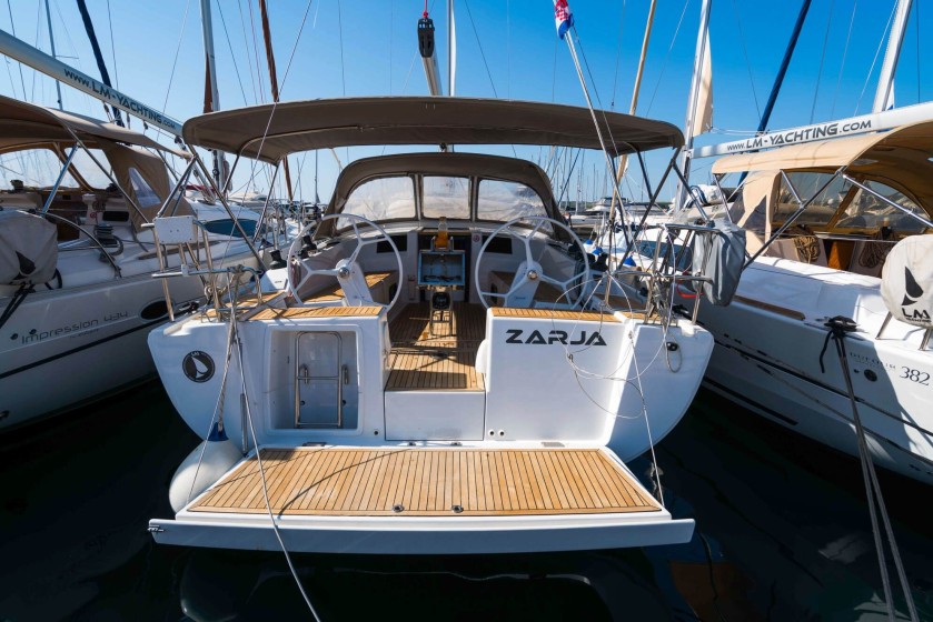 Hanse 385 - Boatscribe.com