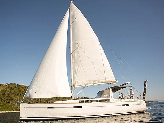 Oceanis 45 - Boatscribe.com