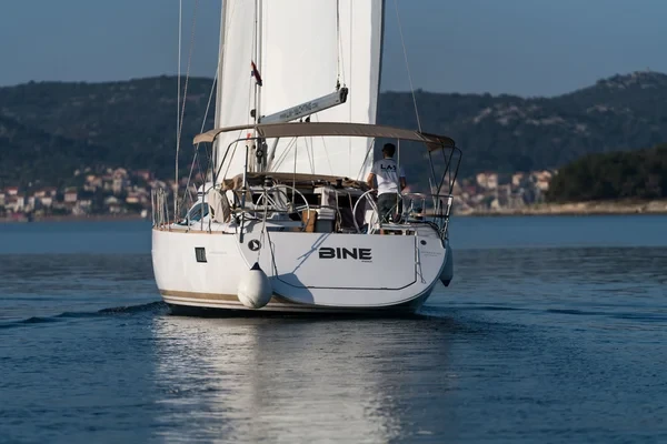 Elan 45 Impression - Boatscribe.com