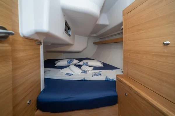 Xc 35 - Boatscribe.com