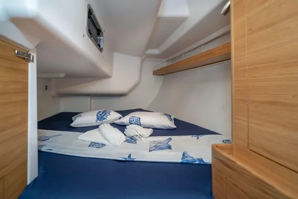 Xc 35 - Boatscribe.com