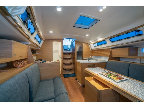 Xc 35 - Boatscribe.com