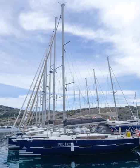 Dufour 412 GL - Boatscribe.com