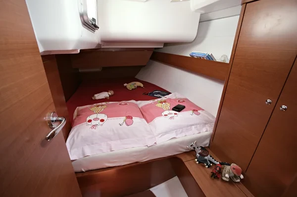 Dufour 375 GL - Boatscribe.com