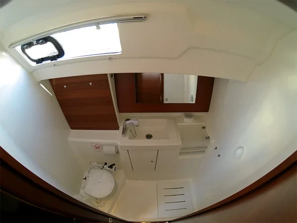 Dufour 375 GL - Boatscribe.com