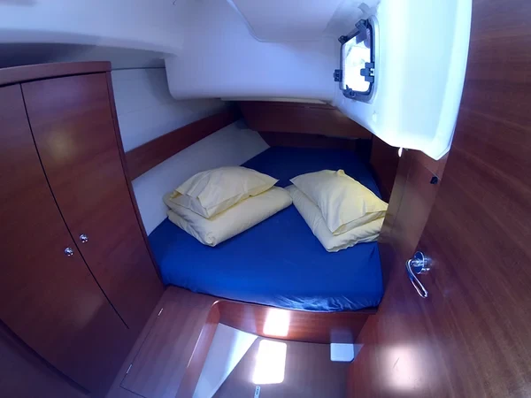 Dufour 375 GL - Boatscribe.com