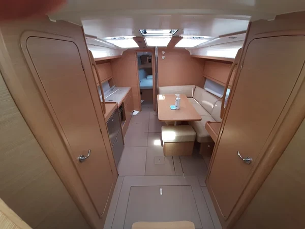 Dufour 390 Grand Large - Boatscribe.com