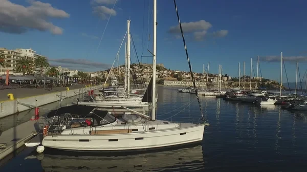 Bavaria 40 Cruiser - Boatscribe.com
