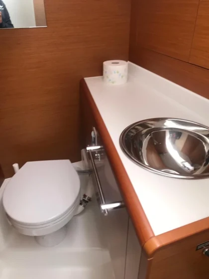 Sun Odyssey 419 - Boatscribe.com