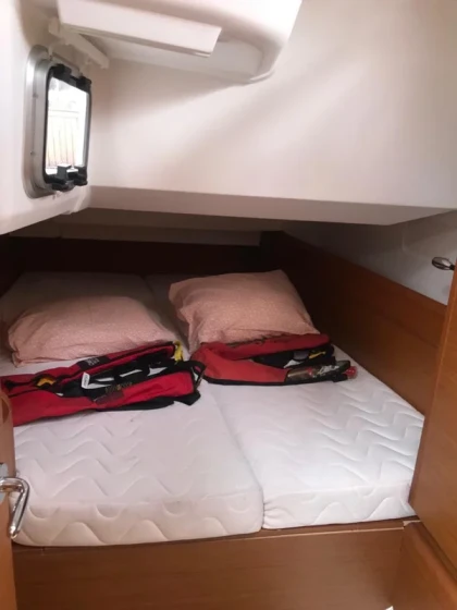 Sun Odyssey 419 - Boatscribe.com