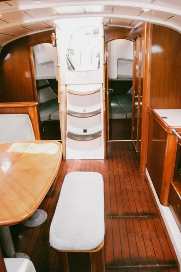 Oceanis 38.1 - Boatscribe.com