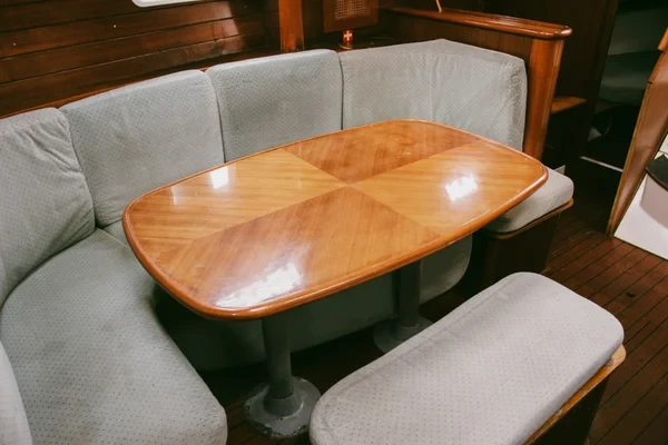 Oceanis 38.1 - Boatscribe.com