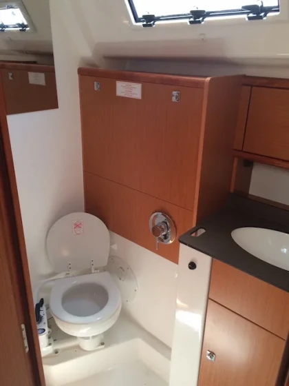 Bavaria 51 Cruiser - Boatscribe.com