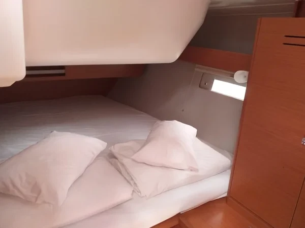 Dufour 430 Grand Large - Boatscribe.com