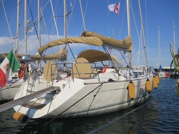 Sun Odyssey 45 - Boatscribe.com