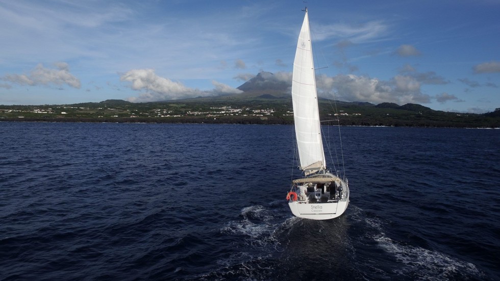 Dufour 41 - Boatscribe.com