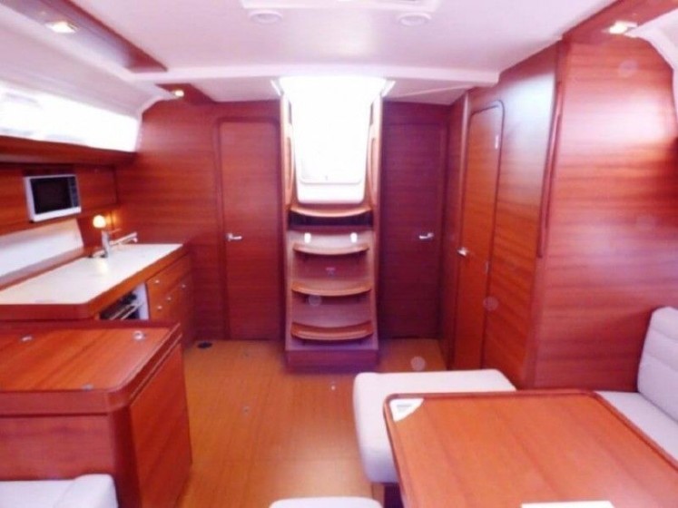 Dufour 41 - Boatscribe.com