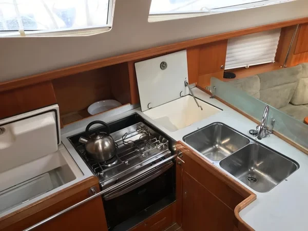 Elan 434 Impression - Boatscribe.com