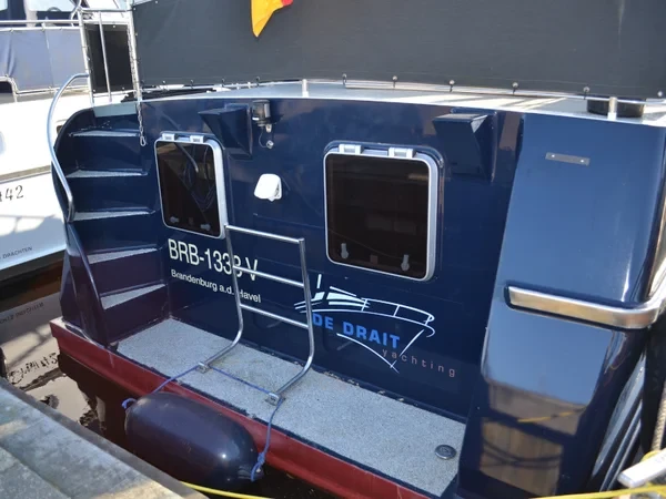 De Drait Renal 36 - Boatscribe.com