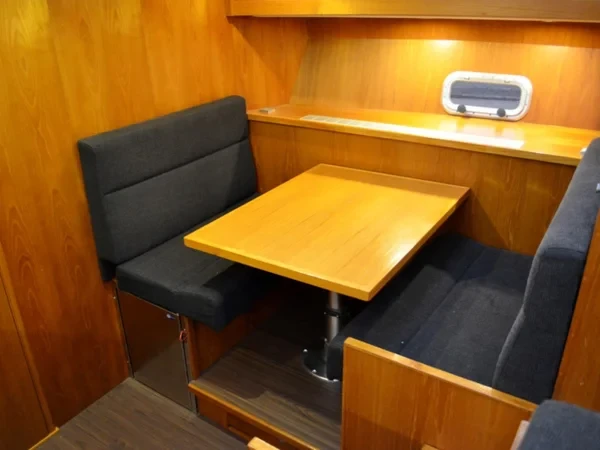 De Drait Renal 36 - Boatscribe.com