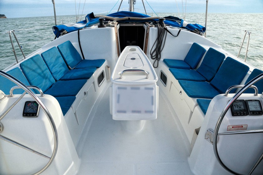 Cyclades 43.4 - Boatscribe.com