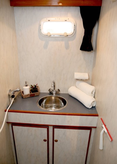 De Drait Renal 40 - Boatscribe.com