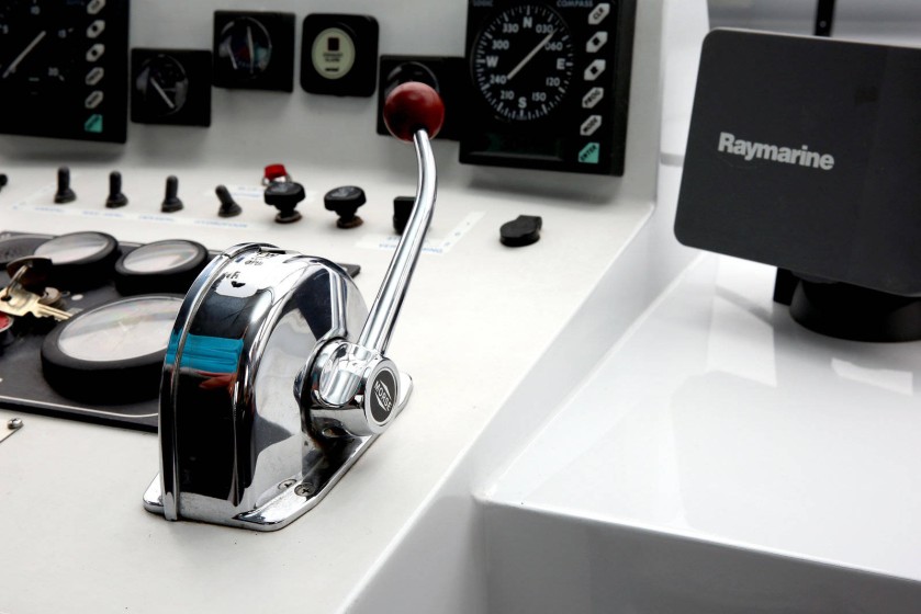 De Drait Renal 40 - Boatscribe.com