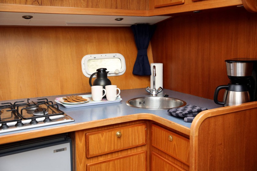 De Drait Renal 40 - Boatscribe.com