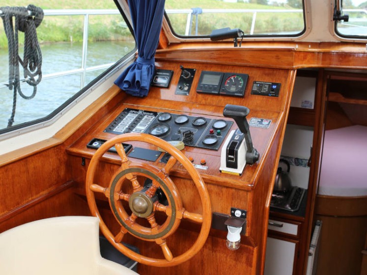 Pedro Solano 33 - Boatscribe.com