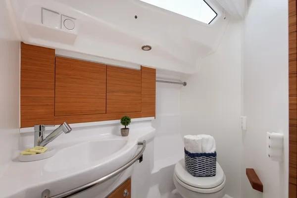 Elan 40 Impression - Boatscribe.com