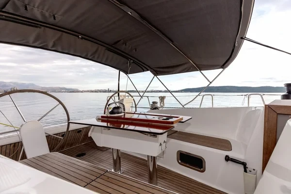 Elan 40 Impression - Boatscribe.com