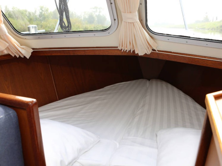 Pedro 800 - Boatscribe.com