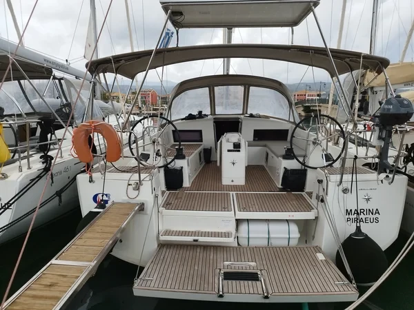 Sun Odyssey 490 - Boatscribe.com