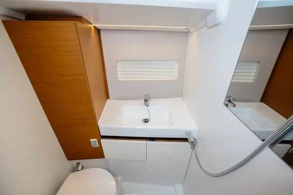 Sun Odyssey 490 - Boatscribe.com