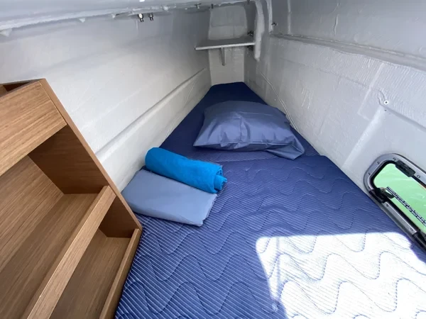 Lagoon 40 - Boatscribe.com