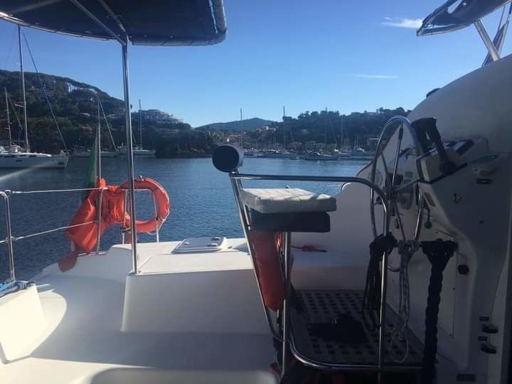Lagoon 410 - Boatscribe.com