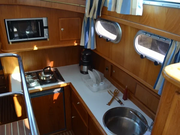 De Drait Bravoure 34 - Boatscribe.com