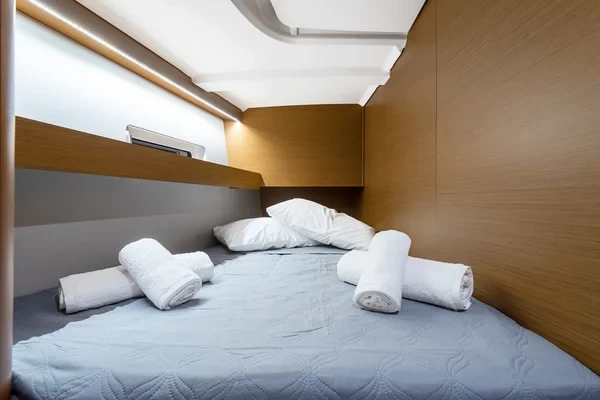 Sun Odyssey 490 - Boatscribe.com