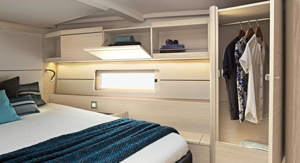 Oceanis 46 - Boatscribe.com