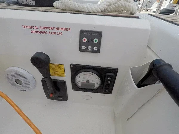 Oceanis 46.1 - Boatscribe.com