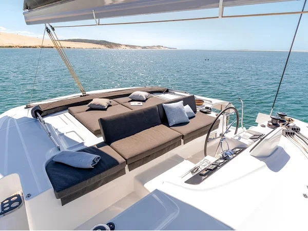 Lagoon 46 - Boatscribe.com