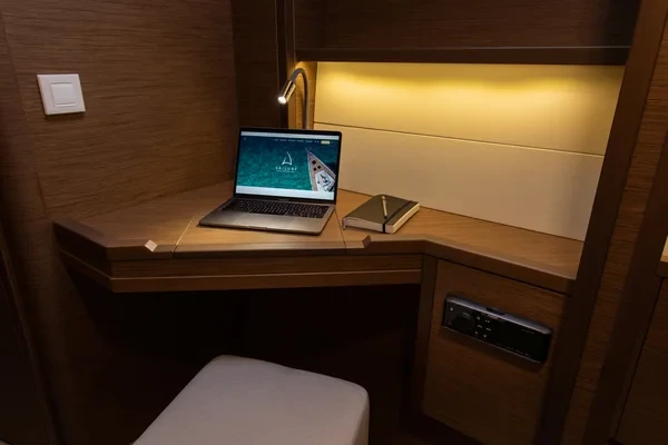 Lagoon 52 F - Boatscribe.com