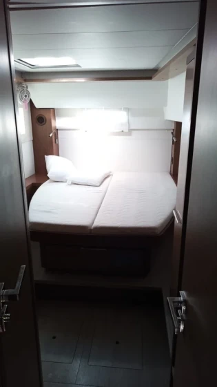 Lagoon 46 - Boatscribe.com