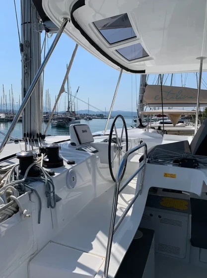 Lagoon 46 - Boatscribe.com